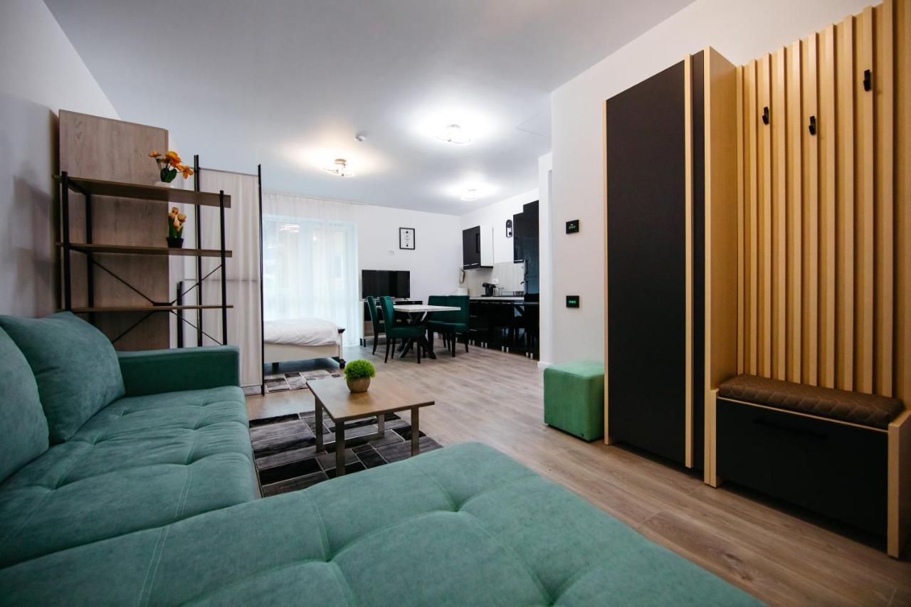 L&V Family Studio Apartment ซินายา ภายนอก รูปภาพ