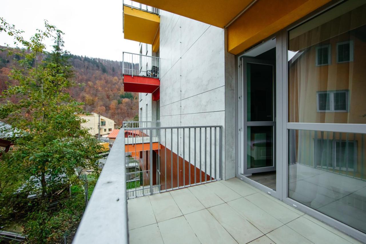 L&V Family Studio Apartment ซินายา ภายนอก รูปภาพ